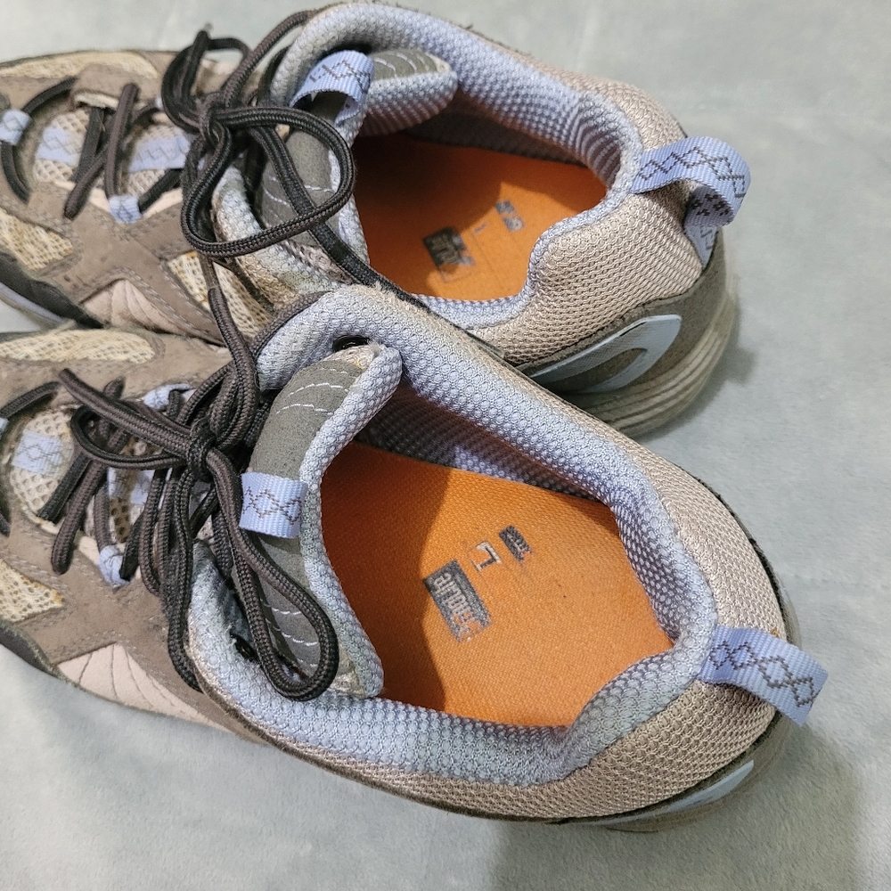 Merrell Runners - Picture 4 of 8